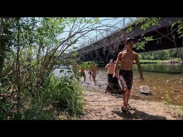 Idaho teens go viral for cleaning up Boise River | 7's Hero