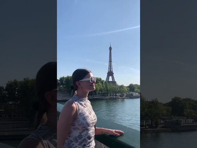 🇫🇷 Check out the full B1/B2 English listening task on my channel 🥖 Go subscribe #paris #travel
