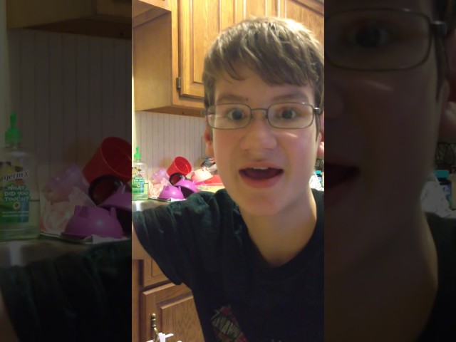 BLOX_SQUAD's RAMEN NOODLE COOKING SHOW EPISODE 1