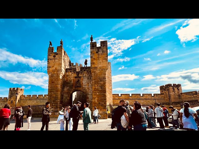 ALNWICK, TRAVEL GUIDE, WALKING TOUR, HARRY POTTER CASTLE, SHOPPING, CAFES, NORTHUMBERLAND, AWESOME!