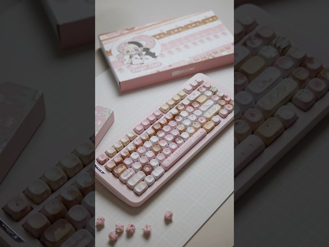 KiiBOOM「Dough  Fluff Keycap Set & Strawberry Jello Switch」Unboxing