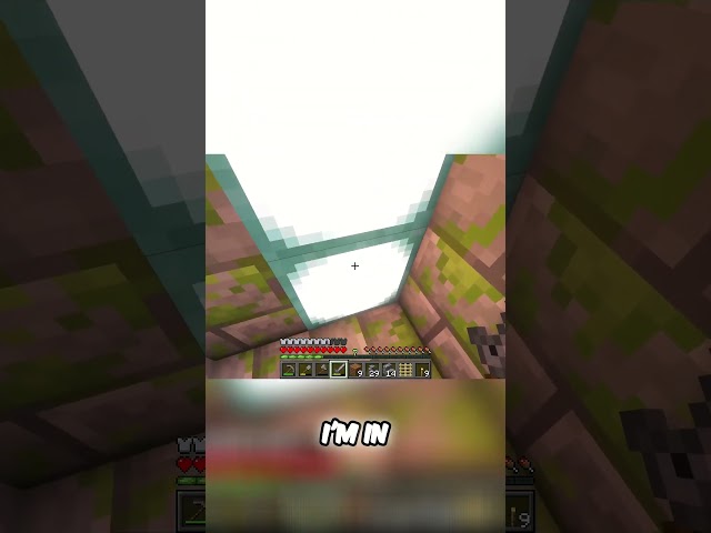 This SCARY HOUSE just APPEARED in my Minecraft world