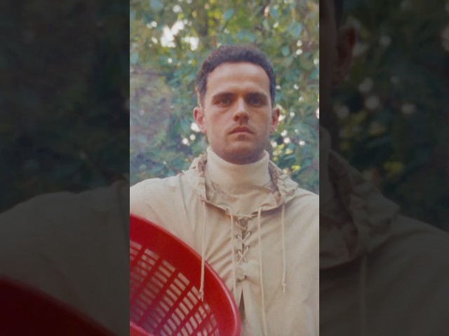 "Promise". Tomorrow. Time to air out my laundry.