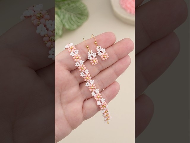 OMG Cute Daisy Jewelry Design! 🌸 Pink Beaded Flower Earrings Tutorial! #diy #beads #crafts #shorts