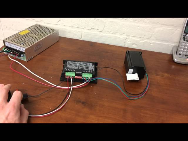 Controlling a stepper motor through a signal generator