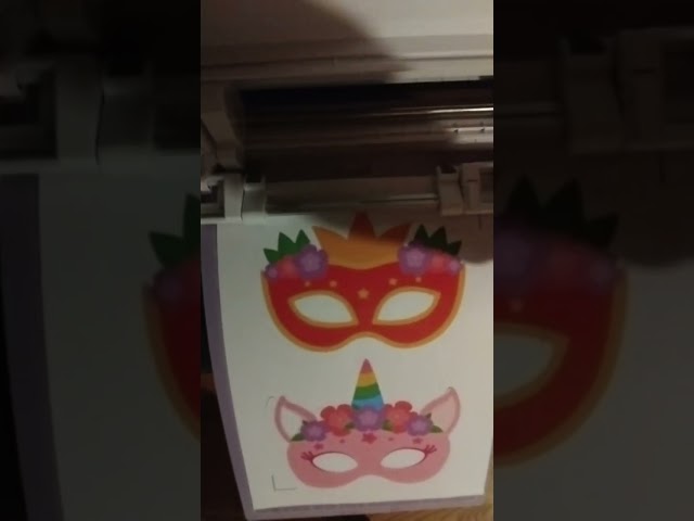 How to Make Easy Carneval Masks with Your Plotter or Scissors DIY Craft Tutorial#Diy