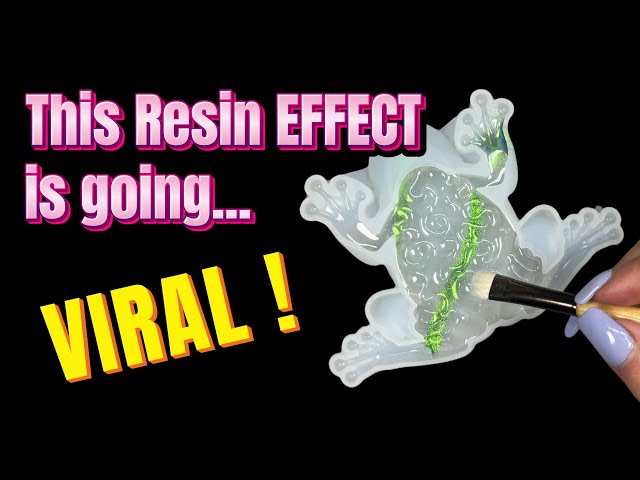 MIND-BLOWING  RESIN EFFECTS Brings 2 FROGS to Life!