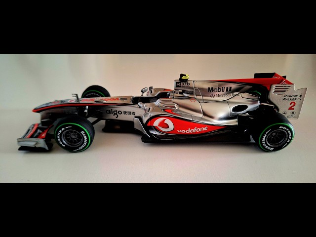 McLaren Mercedes MP4-25 Lewis Hamilton Revell 1/24 Part 3