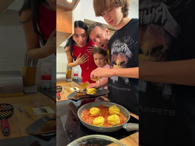 This Beef Tomato Pasta recipe for my parents night #family #cooking #shorts