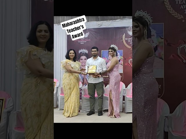 Teacher's Award by Deputy Collector Anjali Dhanorkar @SJNashik and Miss Asia Anjali Kola
