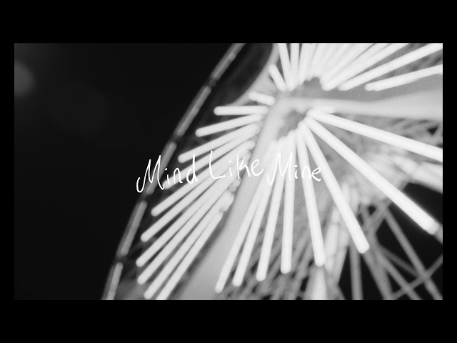 Sara Beth – Mind Like Mine (Official Visualizer)