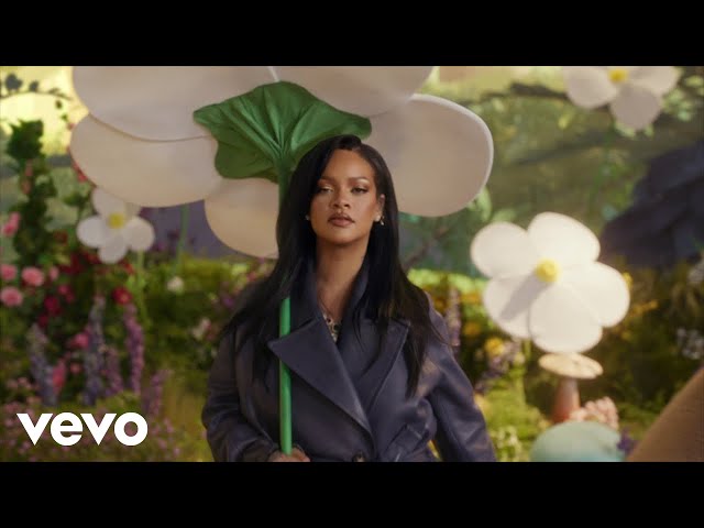 Rihanna - Friend Of Mine (from the Smurfs Movie Soundtrack)
