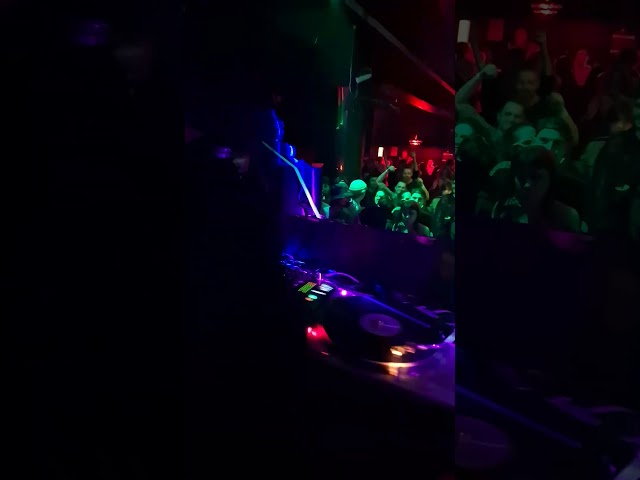 Bologna mode ON! Only good vibes 🙌🎶😃💥 #hardtek #beatkouple