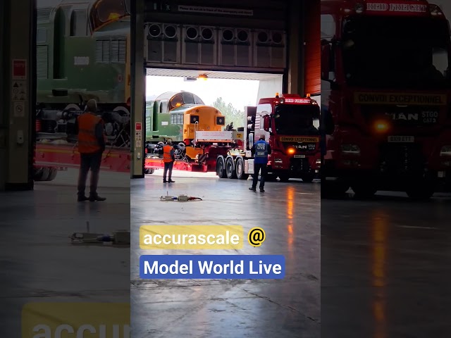 accurascale has arrived at Model World Live! 🤩 #class37 #model #oogauge #railway