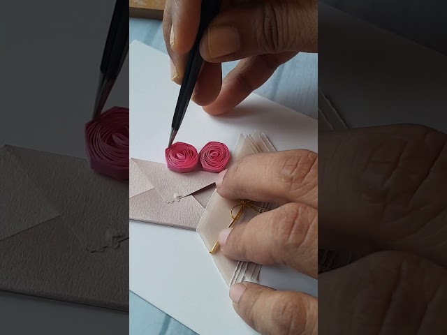 Quilled greeting card inspired by vintage designs