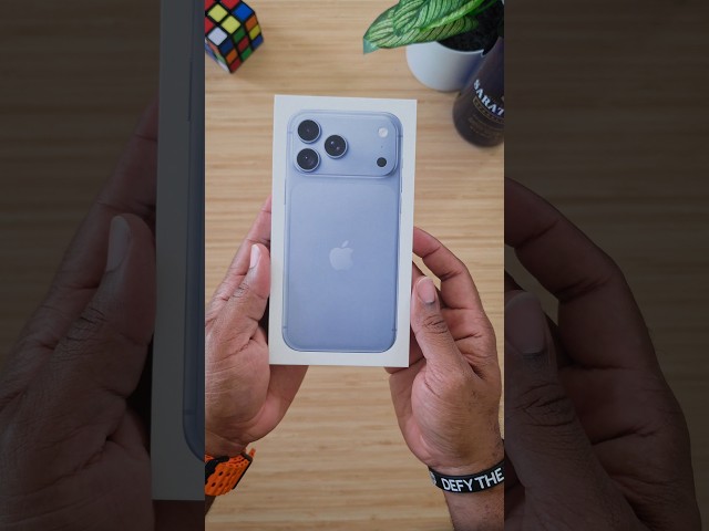 A "Minimalistic" iPhone 18 Pro Max Glacier Unboxing...
