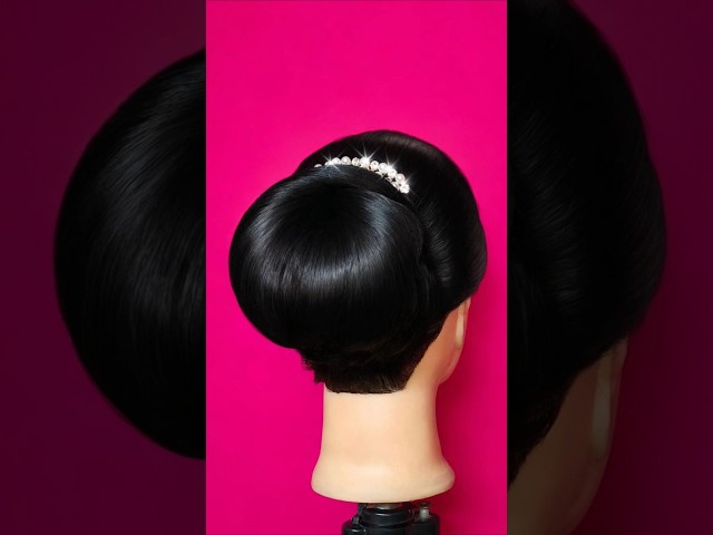 Easy & Stylish Updo Hairstyle Tutorial 🫶 #ytshorts #viralshorts #hairstyle #updohairstyle #shorts