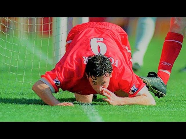Robbie Fowler "Snorting Cocaine" celebration (1999)