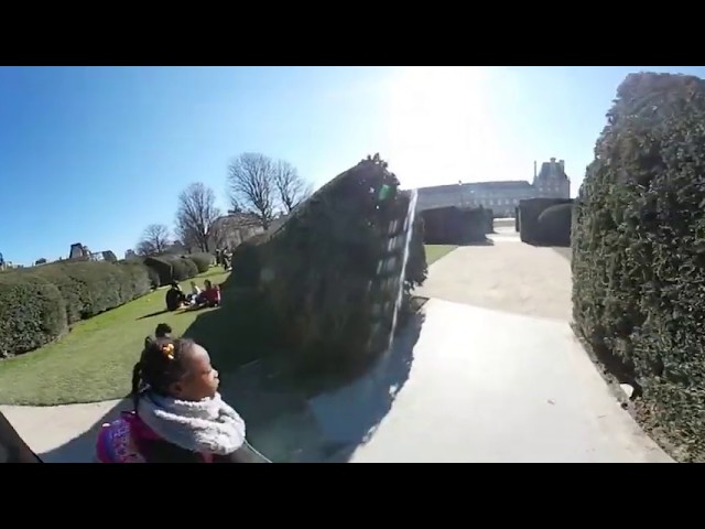 [VIDEO 360] - On fait les touristes à Paris 🇫🇷
