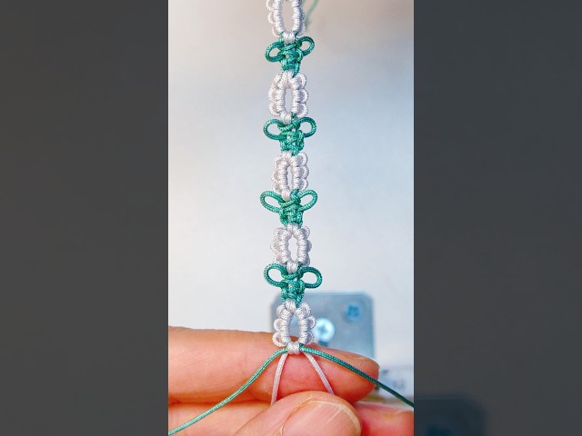 DIY  floral friendship bracelet macrame #macrametutorial #diy #claybracelet