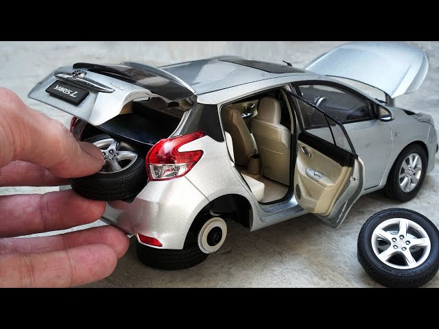Realistic Toyota Yaris/Vitz/Vios L Miniature 1:18 Scale Diecast Model Car