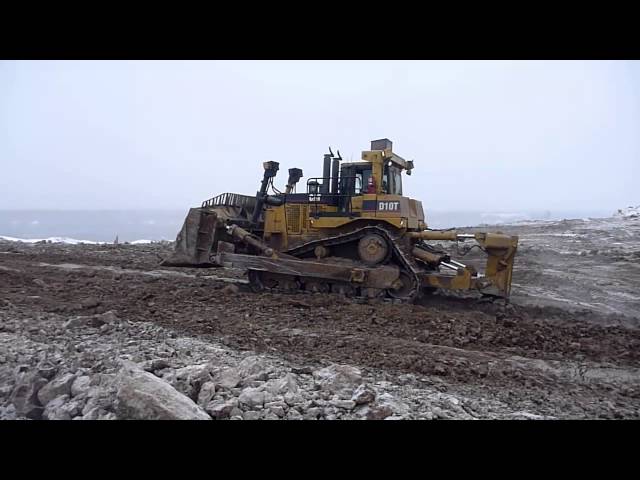 Listen to those turbos - Caterpillar D10T