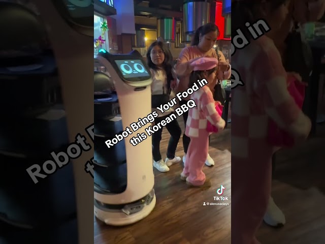 Robots serve food in Korean BBQ