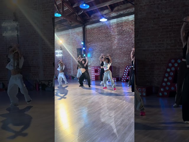 Do you remember?!🕺🏾🪩 #shorts #kellysweeneychoreo
