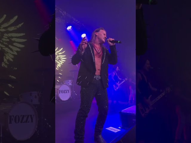 Fozzy performing “Army of One” at Nottingham Rock City