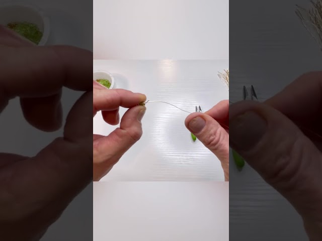 The Easiest Wire Wrapping Technique for Beginners #wirewrapping #crafts #diy