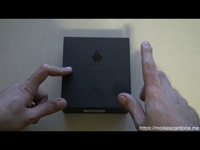 Unboxing the Hidizs AP80 DAP Digital Audio Player