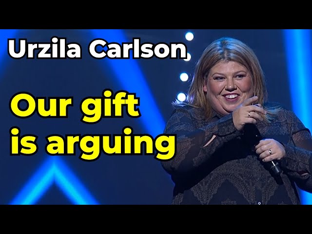 Urzila Carlson 2016 Melbourne International Comedy Festival Gala #urzilacarlson