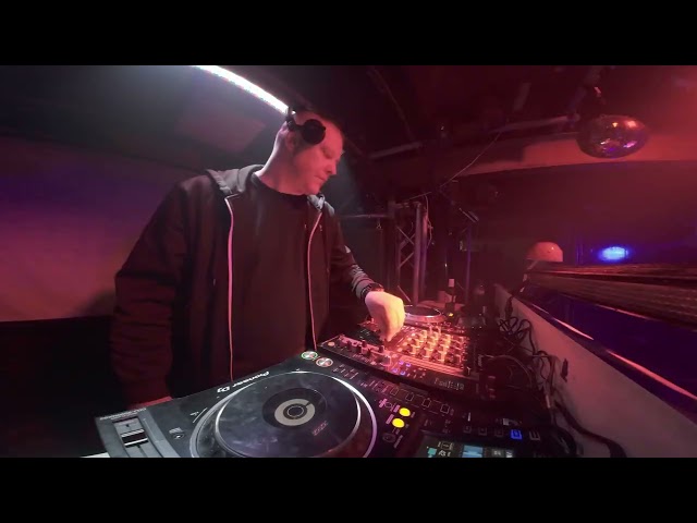 J-Trax - Synergy (Faction x Breakin Soundz @ The Doncaster Warehouse) 