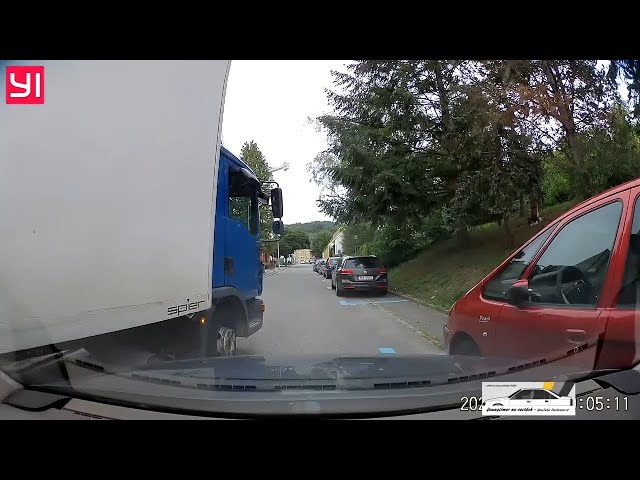 Youngtimer na cestách 100 - kompilace ze silnic