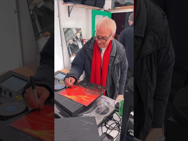 karl Hyde & Rick Smith signing autographs for upcoming Brixton Nuxx Anniversary Show (Underworld)