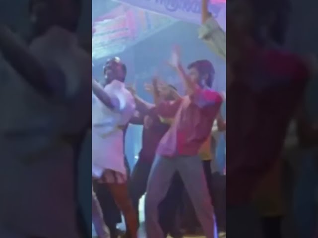 SCARY //FUNNY DANCE 😂😂😂😂😂