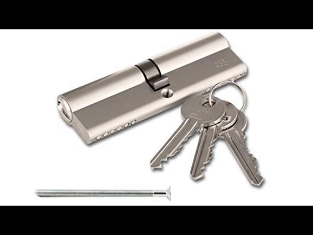 How to change a cylinder lock with Dadskillz