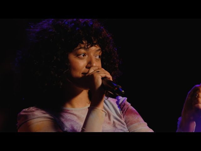 Mahalia - Consistency (Live From YouTube Space, London)