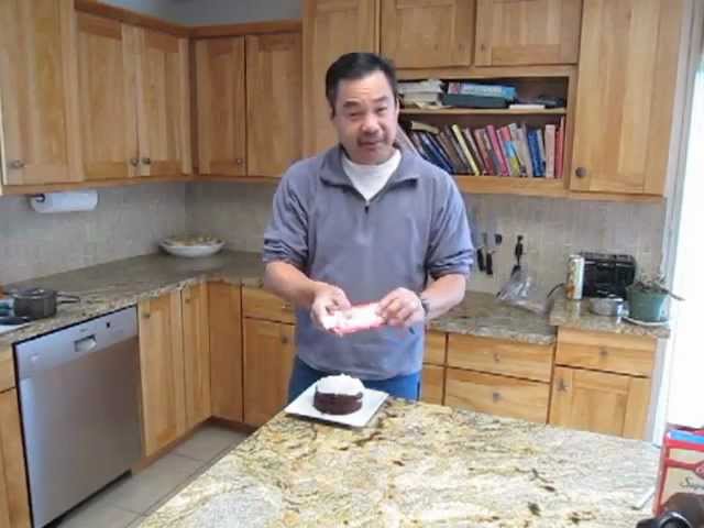 Make a Birthday Cake while backpacking by FLAT CAT GEAR
