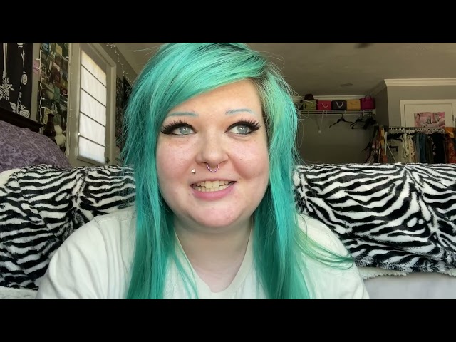 energy drinks, ISMFOF CDs, and procrastination (vlogging like it's 2012)
