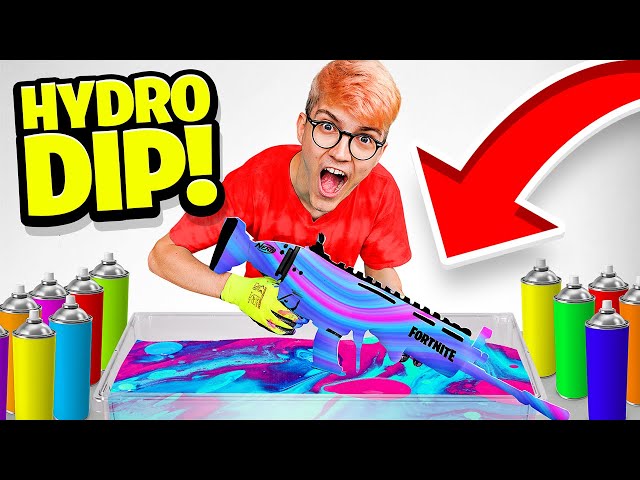 I CUSTOMIZE a FORTNITE SCAR (Hydro dipping)