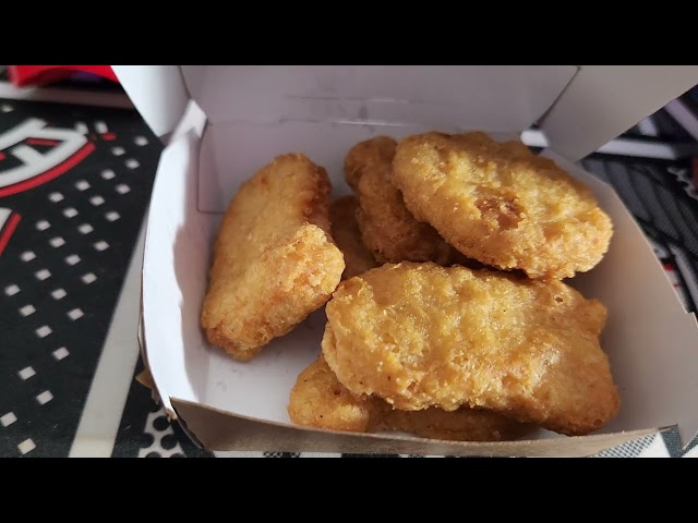 Mcdonalds April 2023 Happy Meal Review