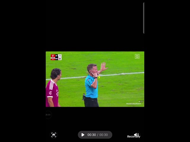 José Mourinho has now lost his first game.#madrid #madridista #football #realmadrid #laliga #viral