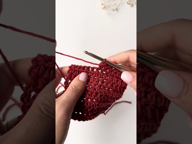 Where to actually put your crochet hook! 💞✨💕