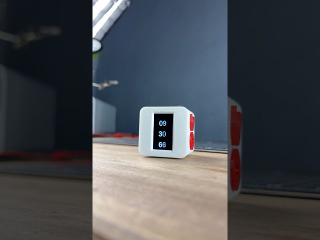 This Desk Clock Changes Mode When You Flip It! | #ashwinprojects #AltiumStudentLab