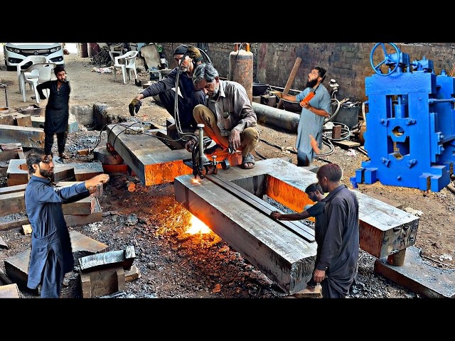 Incredible Manufacturing process of Huge Machine for Steel Mill with Old Technology