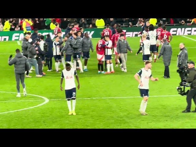 Happy fans after dumping Man U out of carabao cup