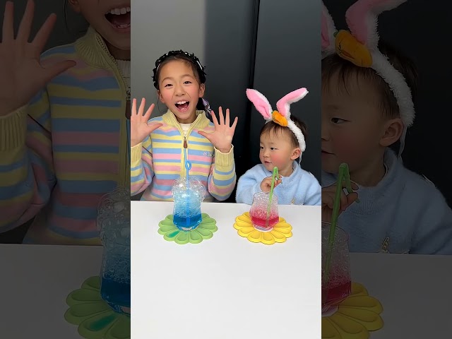 Who can finish their drink first ! #ProductRecommendation #FunFamily #funny