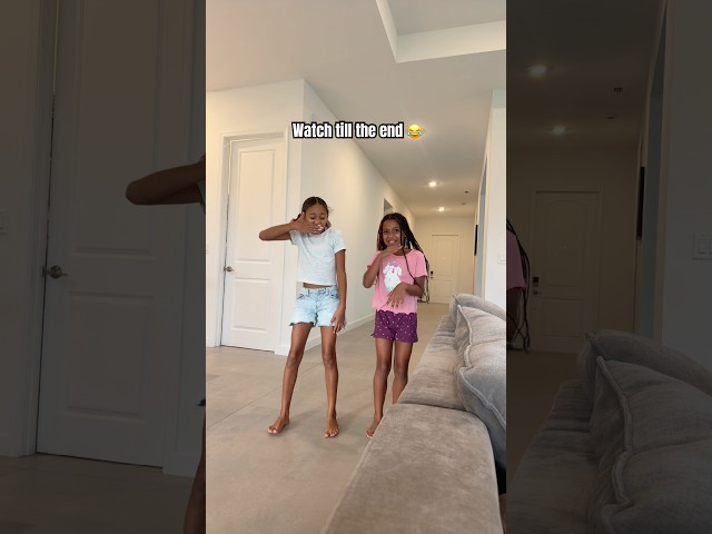 Like this video if your Dad stinks😂 ​⁠#shorts #dlafam #londyn