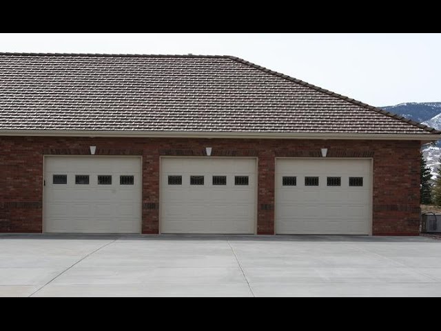 How to make a garage door